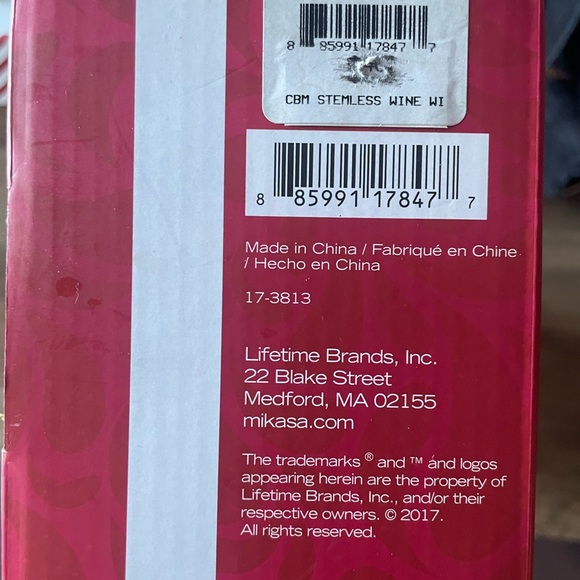 Christmas Wine Glasses - Picture 2 of 2